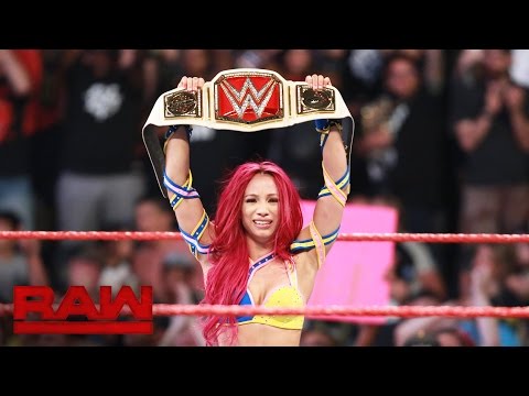 Sasha Banks vs. Charlotte - WWE Women's Championship Match: Raw, July 25, 2016 - UCJ5v_MCY6GNUBTO8-D3XoAg