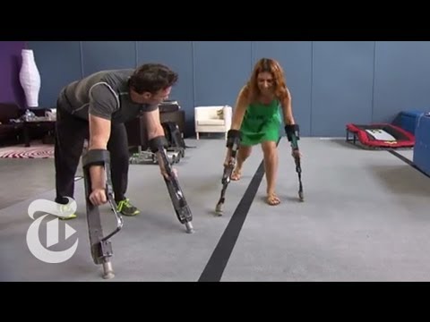 'Dawn of the Planet of the Apes' Actors Get Movement Training | The New York Times - UCqnbDFdCpuN8CMEg0VuEBqA