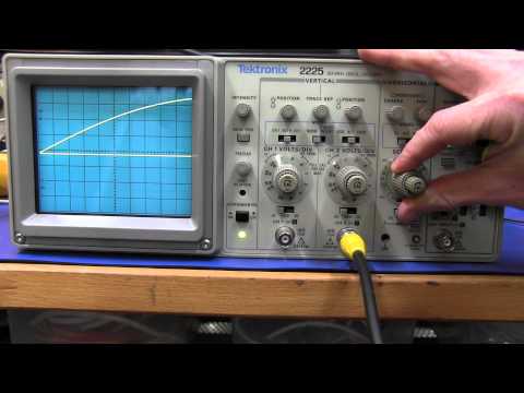 Tektronix 2225 Analog Oscilloscope - EEVblog #196 - UC2DjFE7Xf11URZqWBigcVOQ