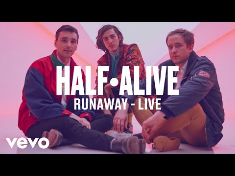 half·alive - "RUNAWAY" (Live) | Vevo DSCVR - UC-7BJPPk_oQGTED1XQA_DTw