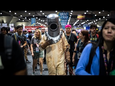 Adam Savage Incognito at Comic-Con 2018! - UCiDJtJKMICpb9B1qf7qjEOA