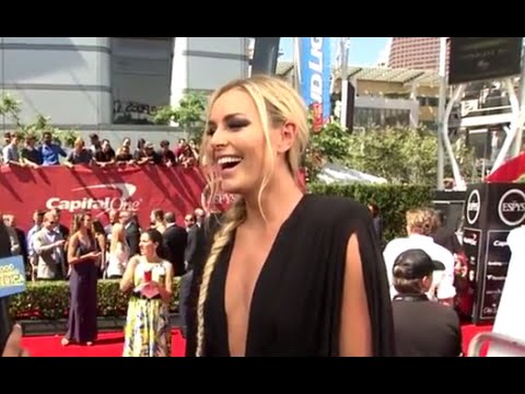 Lindsey Vonn Interview | 2016 ESPYs - UCH1oRy1dINbMVp3UFWrKP0w