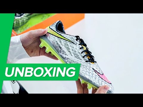 Nike Men's Hypervenom Phatal Fg Football Boots