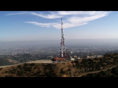 Next Big Thing - TV airwaves: Moving TV out, mobile in - UCOmcA3f_RrH6b9NmcNa4tdg