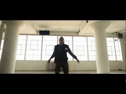 Logic - Walk On By (Official Music Video) - UCYtWSZWHYPbmwsh2CEUyMrQ