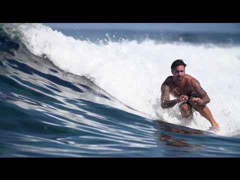 Hanging Foul w/ Corey Bohan - BMX and Surf in Tahiti - Ep 7 - UCblfuW_4rakIf2h6aqANefA