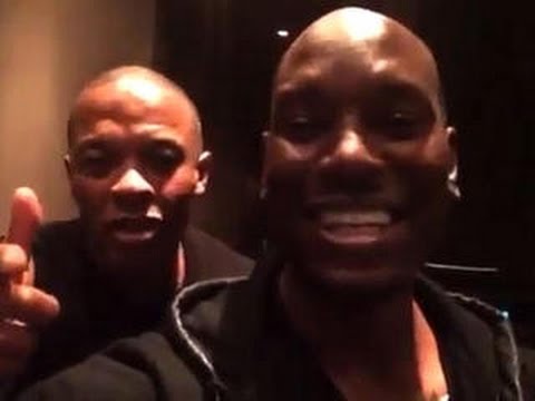 CNET Update - Apple may buy Beats to challenge Spotify - UCOmcA3f_RrH6b9NmcNa4tdg