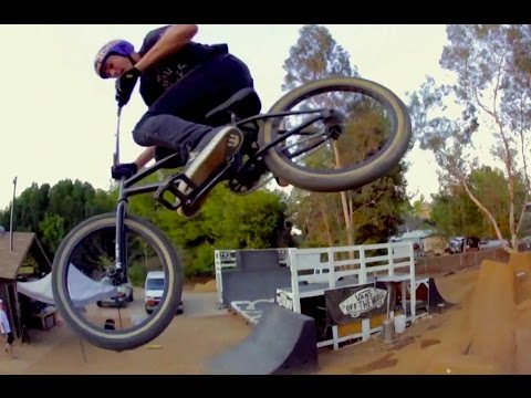 BMX Sessions at the Stay Strong Compound - Red Bull Makin' It - EP 2 - UCblfuW_4rakIf2h6aqANefA