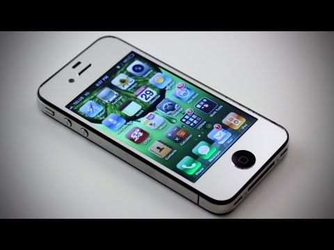 The iPhone 4 / 4S Metallic - UCsTcErHg8oDvUnTzoqsYeNw