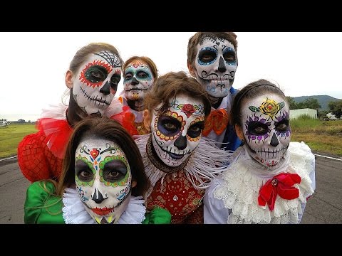 GoPro: Behind the Jump - Día de los Muertos - UCqhnX4jA0A5paNd1v-zEysw