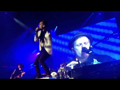 [FULL] 20 Dollar Nosebleed - Fall Out Boy feat. Brendon Urie 9/6/13