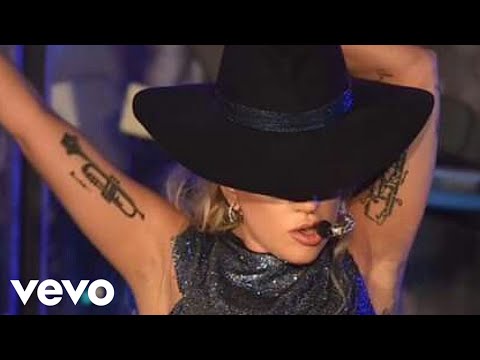 Lady Gaga - John Wayne (Live from the Lady Gaga X Bud Light Dive Bar Tour 2016)