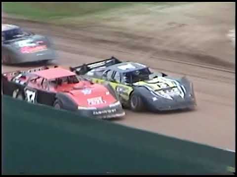 8/23/2014 Shawano Speedway Races - dirt track racing video image