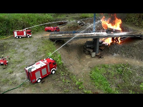 RC HORRIBLE ACCIDENT,RC TANK TRUCK ON FIRE, - UCT4l7A9S4ziruX6Y8cVQRMw