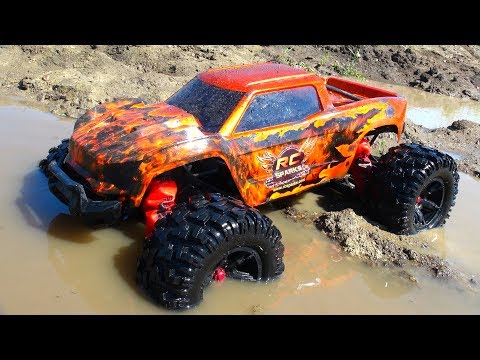 RC ADVENTURES - MAX AiR & MUD SOUP! 8S TRAXXAS XMaxx "HELL CAT" JUMP ACTiON - UCxcjVHL-2o3D6Q9esu05a1Q