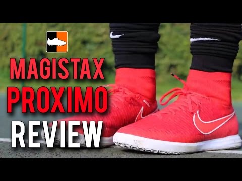 Red Nike MagistaX Proximo Review Feat. Ethan Anders - UCs7sNio5rN3RvWuvKvc4Xtg