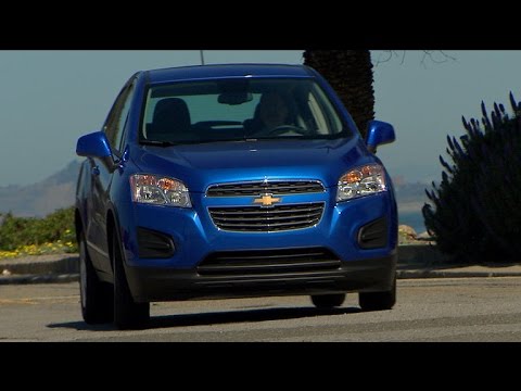 Car Tech - 2015 Chevrolet Trax LS - UCOmcA3f_RrH6b9NmcNa4tdg