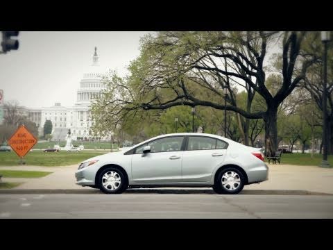 2012 Honda Civic Hybrid Review - Civic Hybrid cuts Prius's lead in fuel economy race, but.. - UCV1nIfOSlGhELGvQkr8SUGQ