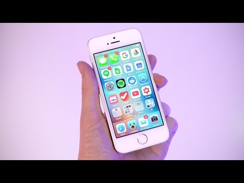 Is the iPhone SE Worth It? - UCXGgrKt94gR6lmN4aN3mYTg