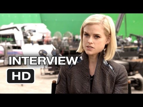 Star Trek Into Darkness Interview - Alice Eve (2013) - Chris Pine Movie HD - UCkR0GY0ue02aMyM-oxwgg9g