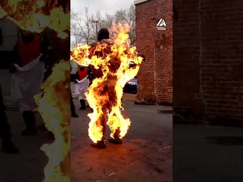 Stuntman Gets Lit on Fire and Walks Through Movie Set | People Are Awesome - UCIJ0lLcABPdYGp7pRMGccAQ