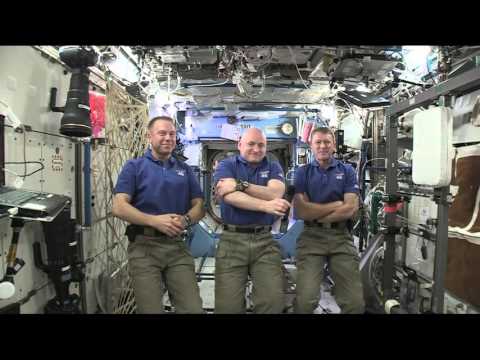 Space Station Crew Talks with Houston Media - UCLA_DiR1FfKNvjuUpBHmylQ