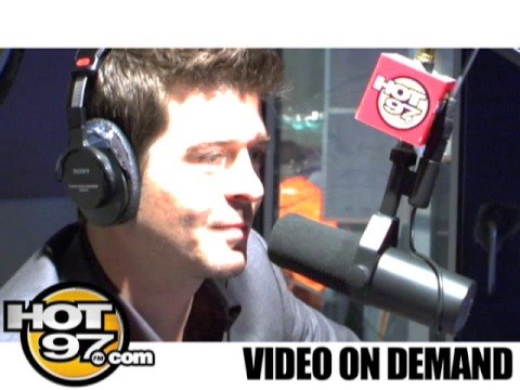 HOT 97- Angie interviews Robin Thicke - UC5RwNJQSINkzIazWaM-lM3Q