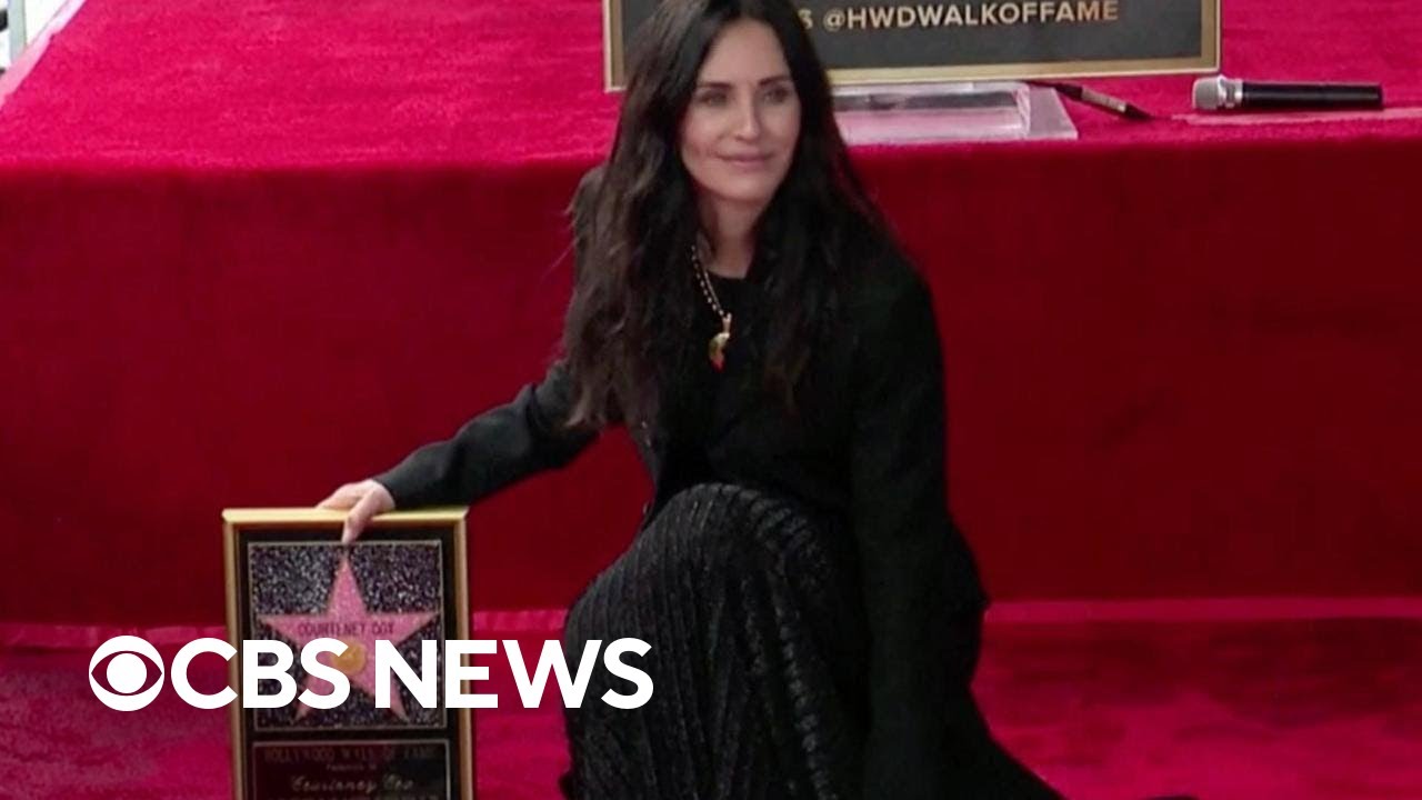Courteney Cox given star on Hollywood Walk of Fame
