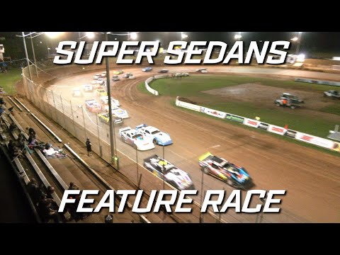Super Sedans: QLD Series - A-Main - Archerfield Speedway - 29.12.2021 - dirt track racing video image