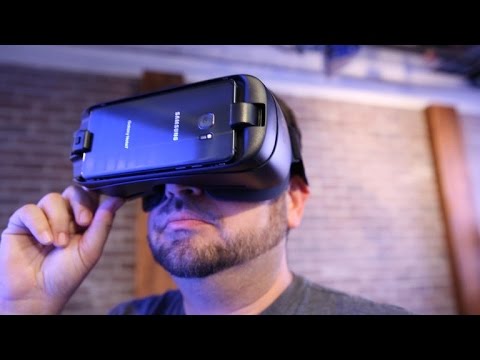 Samsung Gear VR is still my favorite way to use VR because it's small - UCOmcA3f_RrH6b9NmcNa4tdg