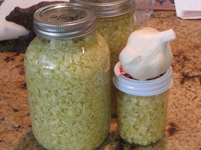 How To Preserve Minced Garlic?