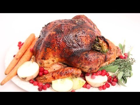 Apple Cider Glazed Thanksgiving Turkey Recipe - Laura Vitale - Laura in the Kitchen Episode 673 - UCNbngWUqL2eqRw12yAwcICg