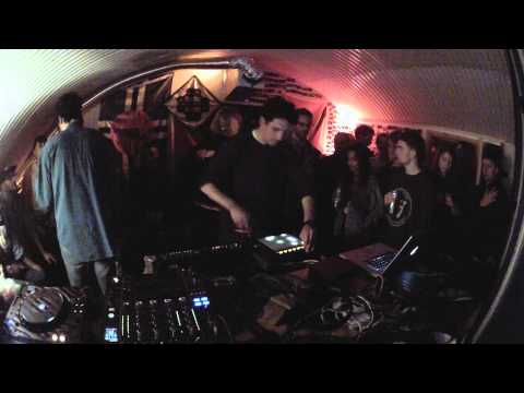 Dauwd Boiler Room LIVE Show - UCGBpxWJr9FNOcFYA5GkKrMg
