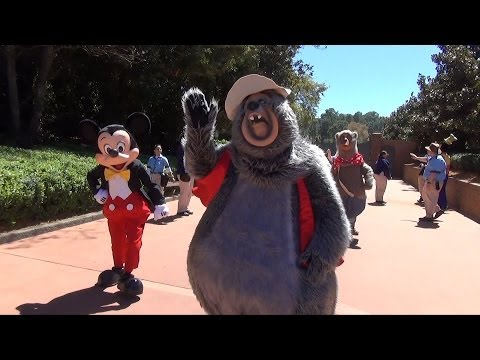 Surprise Disney Meet w/ Mickey Mouse, Mr  Smee, Big Al, Liver Lips, Rafiki, Pluto & Goofy at Epcot - UCe-gHr2O_LP7t0YJYHZQZlg