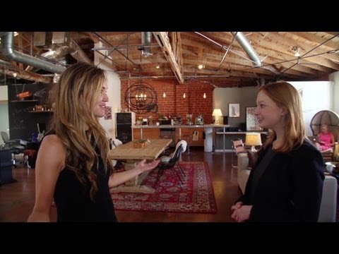 Mulu's Cozy Cool Startup in the Heart of Hollywood | TechCrunch Cribs - UCCjyq_K1Xwfg8Lndy7lKMpA