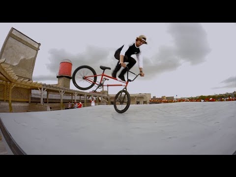 Inside the Bakery - Rooftop BMX Session - Ep. 2 - UCblfuW_4rakIf2h6aqANefA