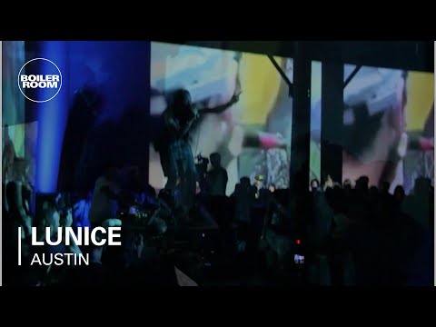 Lunice ft. Deniro Farrar, Mykki Blanco & Flatbush Zombies Ray-Ban x Boiler Room 001 | SXSW Live Set - UCGBpxWJr9FNOcFYA5GkKrMg