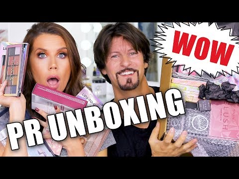 FREE STUFF BEAUTY GURUS GET | Unboxing PR Packages - UC4qk9TtGhBKCkoWz5qGJcGg