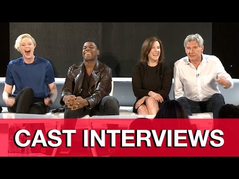 Star Wars The Force Awakens Press Conference - Harrison Ford, John Boyega, Gwendoline Christie - UCS5C4dC1Vc3EzgeDO-Wu3Mg