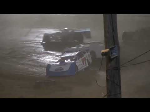 Super Late Model A-Main from Willard Speedway, May 21st, 2022. - dirt track racing video image