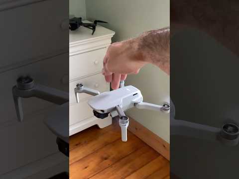DJI Mini 2 SE vs DJI Mavic 3 Start Up Sound - Amazing Drones! - UC6XqxAcJVpvSQjJzXHKC1Bw