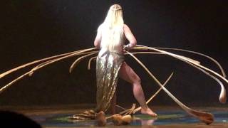 Cirque Du Soleil - Amaluna "Manipulación"