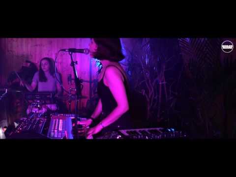 Jessy Lanza - Boiler Room In Stereo - UCGBpxWJr9FNOcFYA5GkKrMg