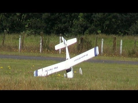When RC planes fall from the sky (yes, there are crashes) - UCQ2sg7vS7JkxKwtZuFZzn-g