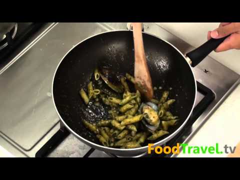 เพนเน่เพสโต้หอยแมลงภู่ Penne Pesto with mussel