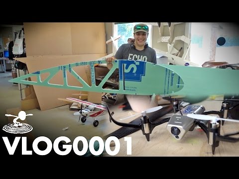 GIANT PLANES - TINY DRONES | VLOG0001 - UC9zTuyWffK9ckEz1216noAw