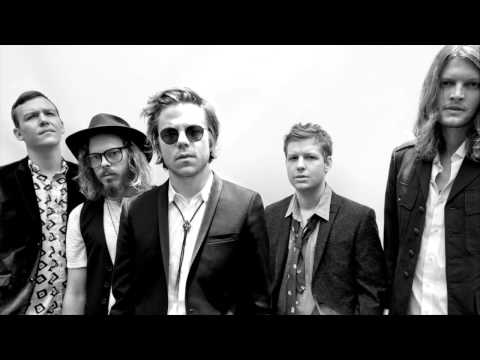 Cage The Elephant - Soil To The Sun
