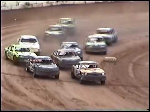 8/22/2015 Outagamie Speedway Races - dirt track racing video image