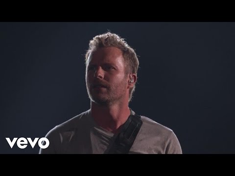 Dierks Bentley - Riser 2015 ACM Awards Performance (Live) - UC5ZwMsa284NNp0fVLiG2rOw