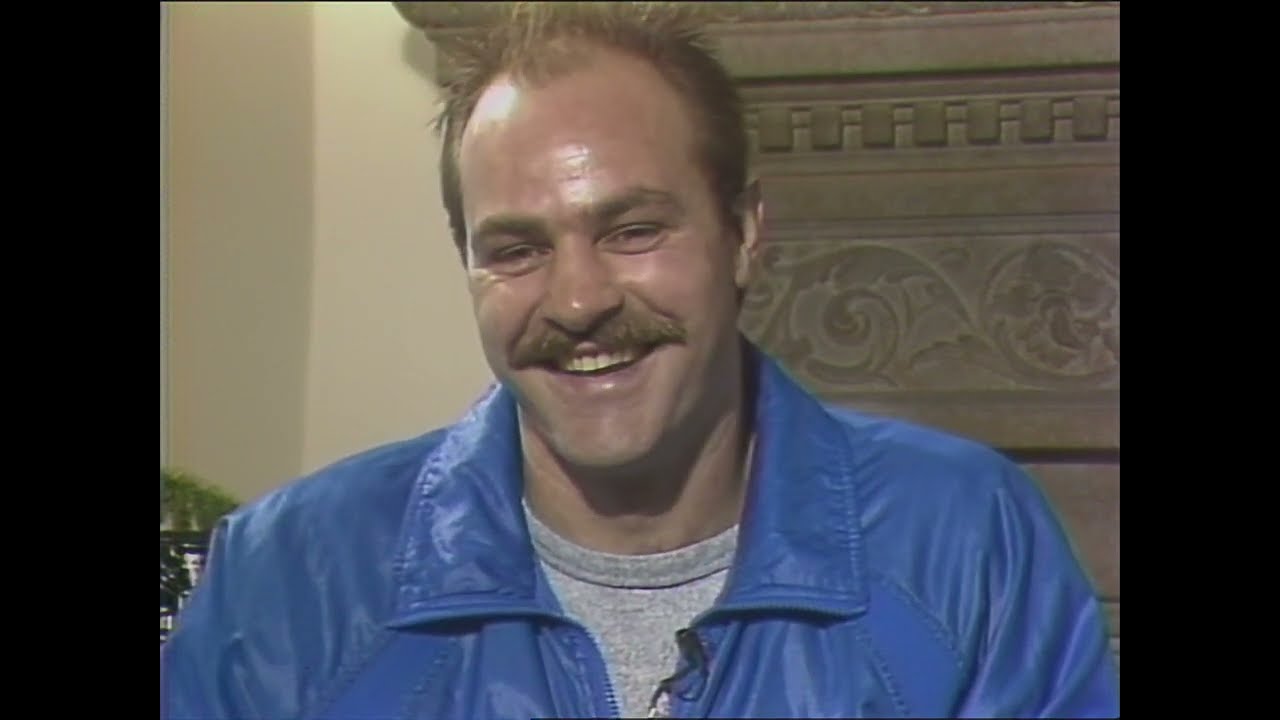 Kirk Gibson Signs with Dodgers, 1988 video clip